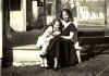 Gloria and Mother.jpg (249501 bytes)